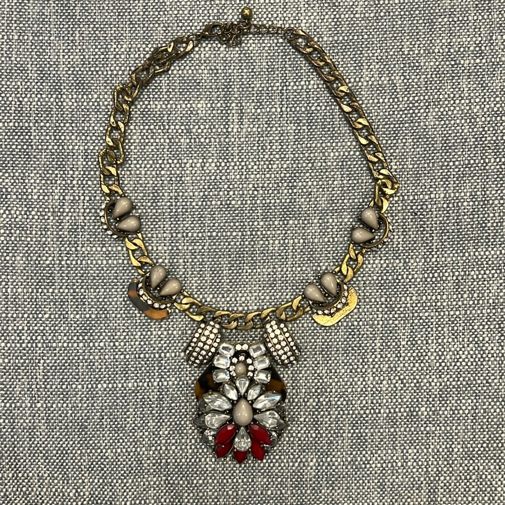 Rhinestone Statement Fashion Necklace
